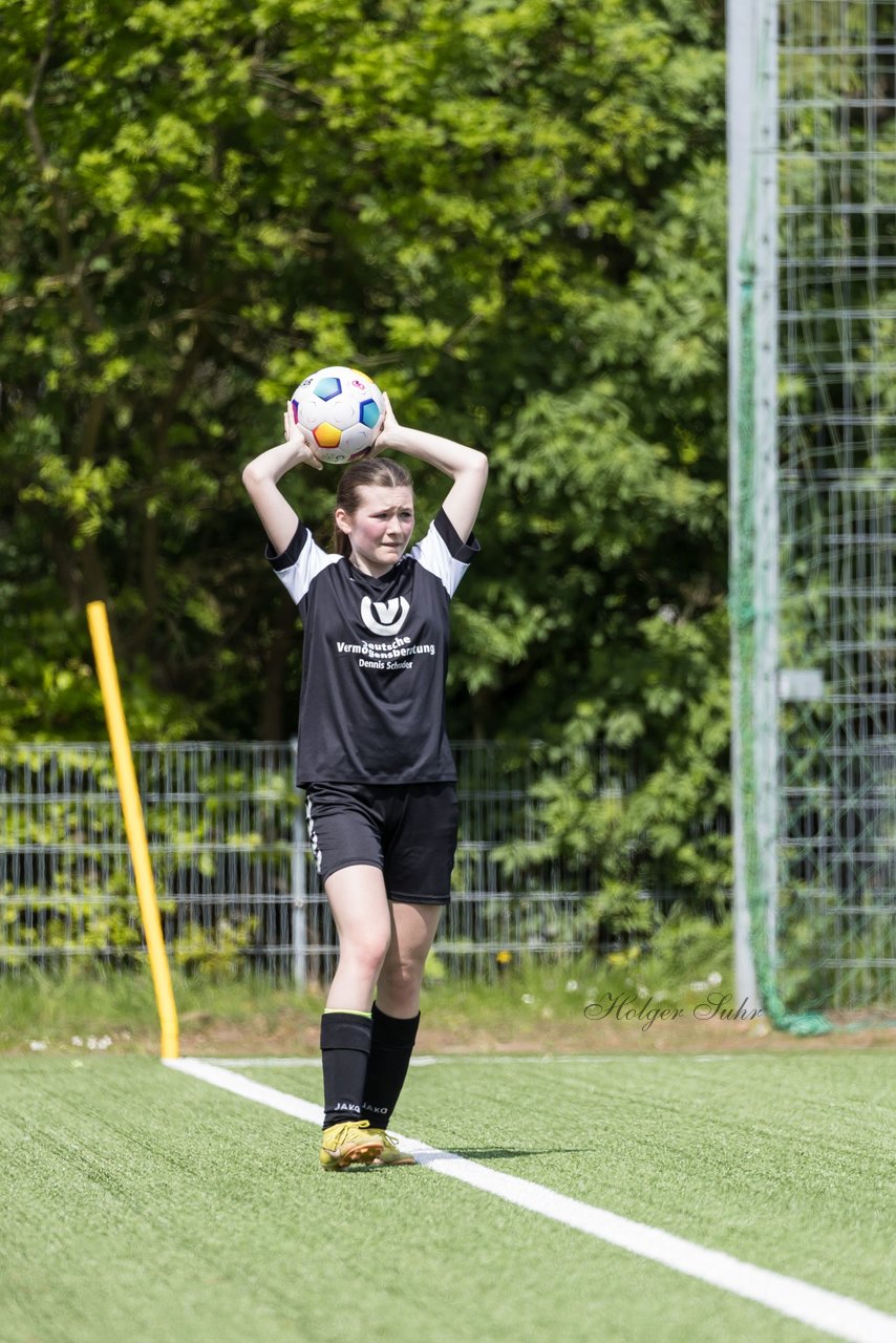 Bild 292 - wBJ SH-Pokalfinale  Holstein-Kiel - SV Viktoria : Ergebnis: 1:0